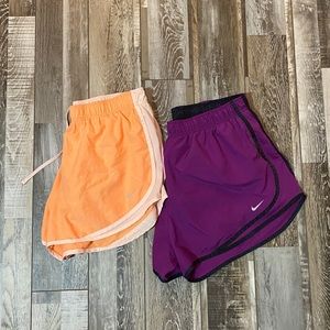 NIKE ATHLETIC SHORTS